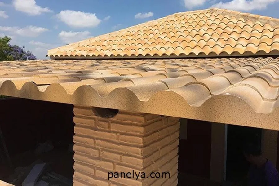 Tejado panel sándwich teja albero en obras