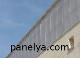 Fachada de policarbonato