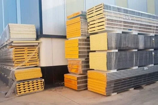 Panel sándwich de ocasión en Panelya