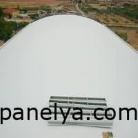 Antigua cubierta de uralita reparada