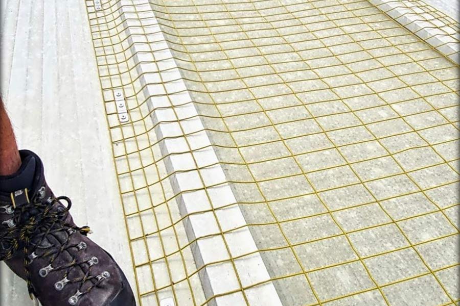 Cambio de paneles traslúcidos y policarbonatos en cubiertas