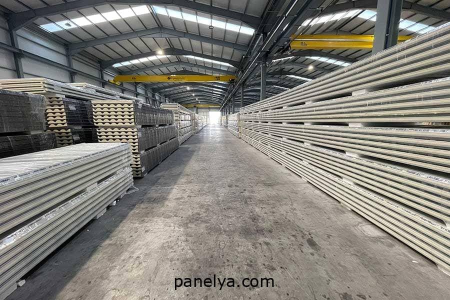Almacén de la fábrica de panel sándwich de Panelya